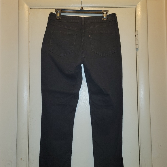 Levi's jeans - Picture 2 of 6